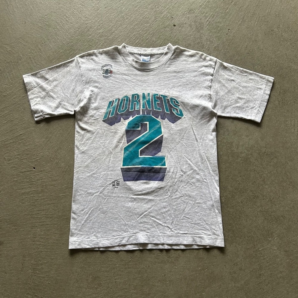 Vintage 90s Salem Sportswear Charlotte Hornets Shirt Size Medium Gray #2 NBA
